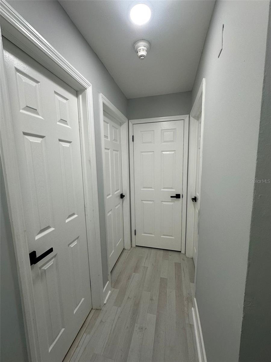 Image 6 of 44 For 5659 Pinehill Lane