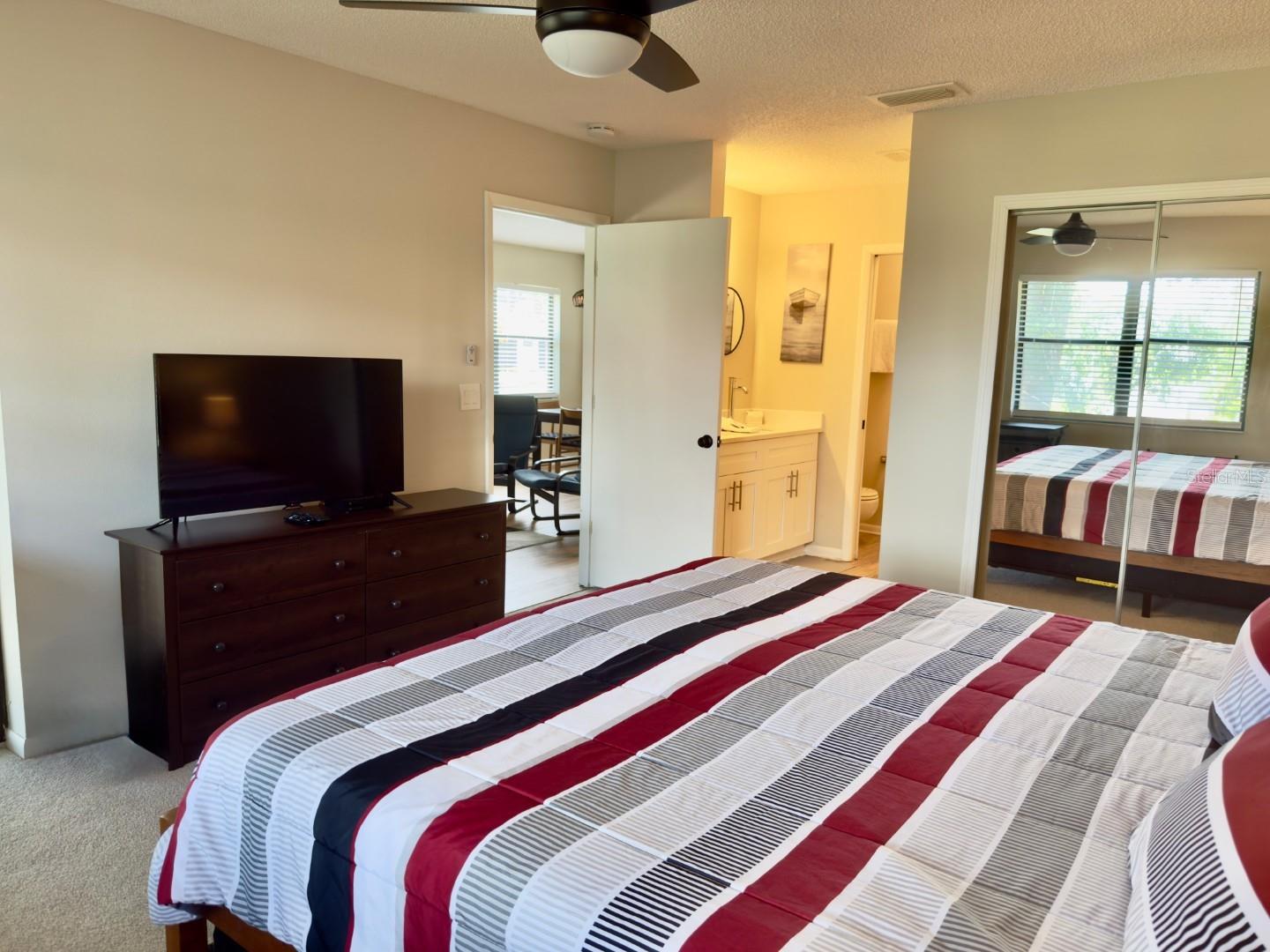 Image 21 of 77 For 4411 46th Avenue W 204