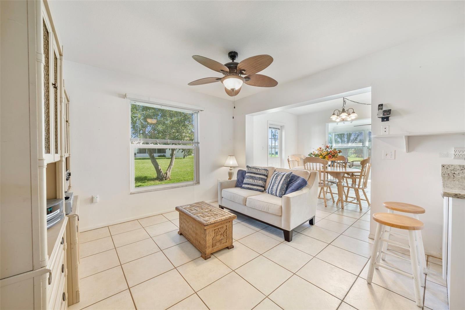 Image 23 of 49 For 805 Mandarin Circle