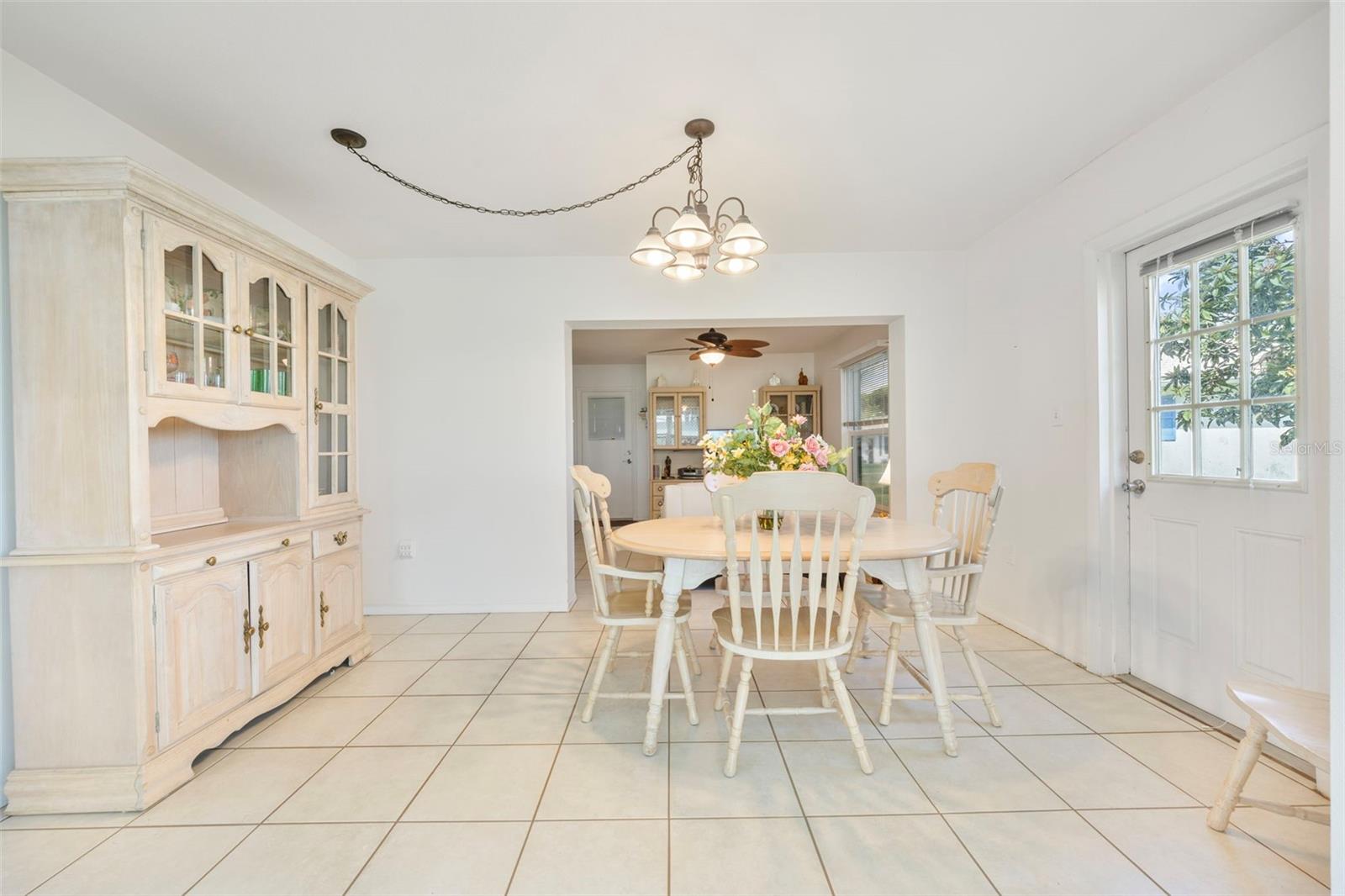 Image 27 of 49 For 805 Mandarin Circle