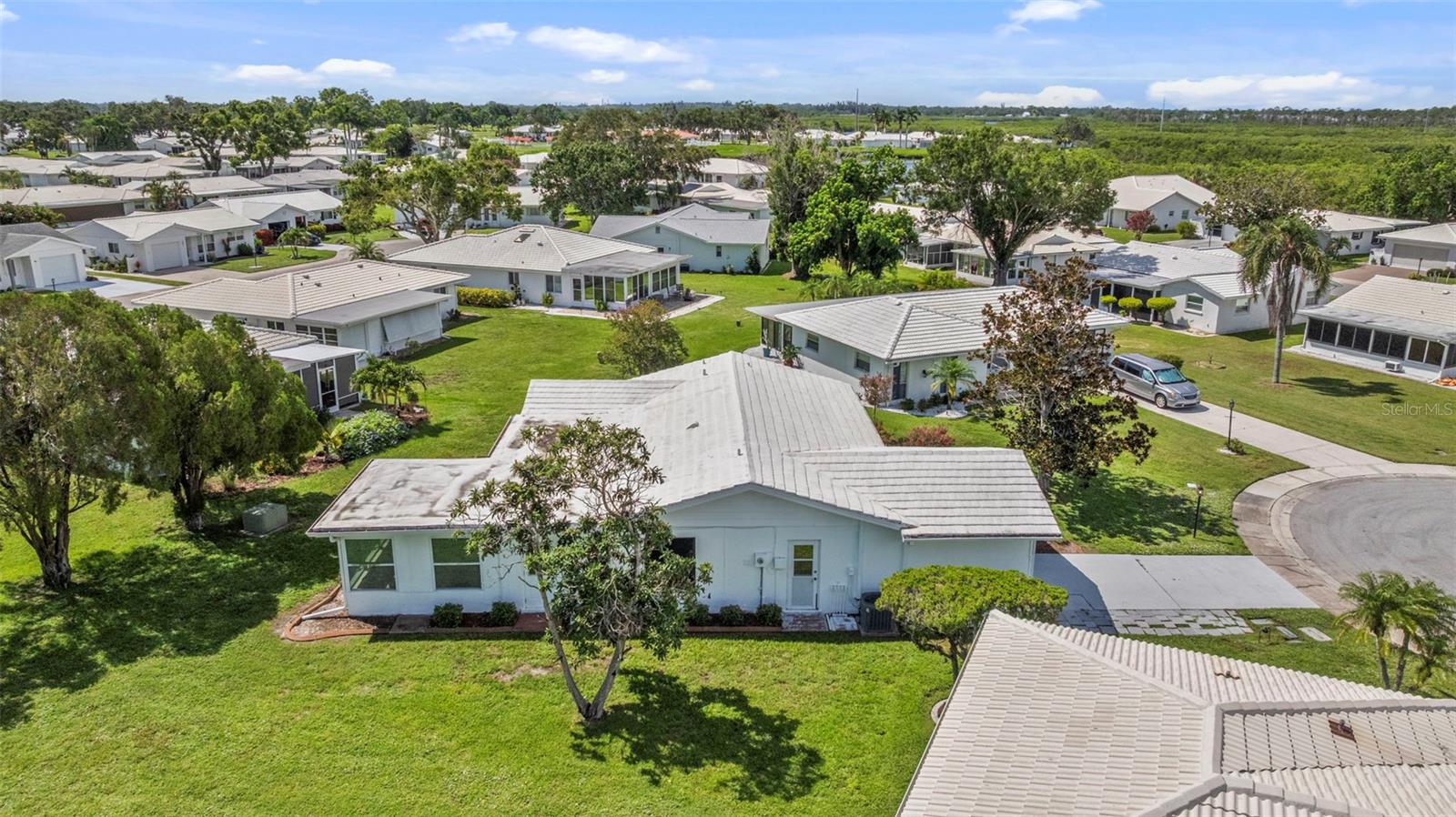 Image 34 of 49 For 805 Mandarin Circle