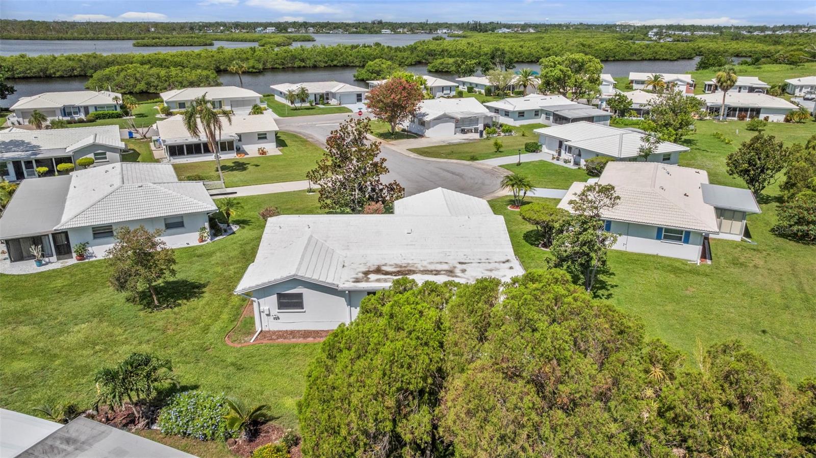 Image 36 of 49 For 805 Mandarin Circle