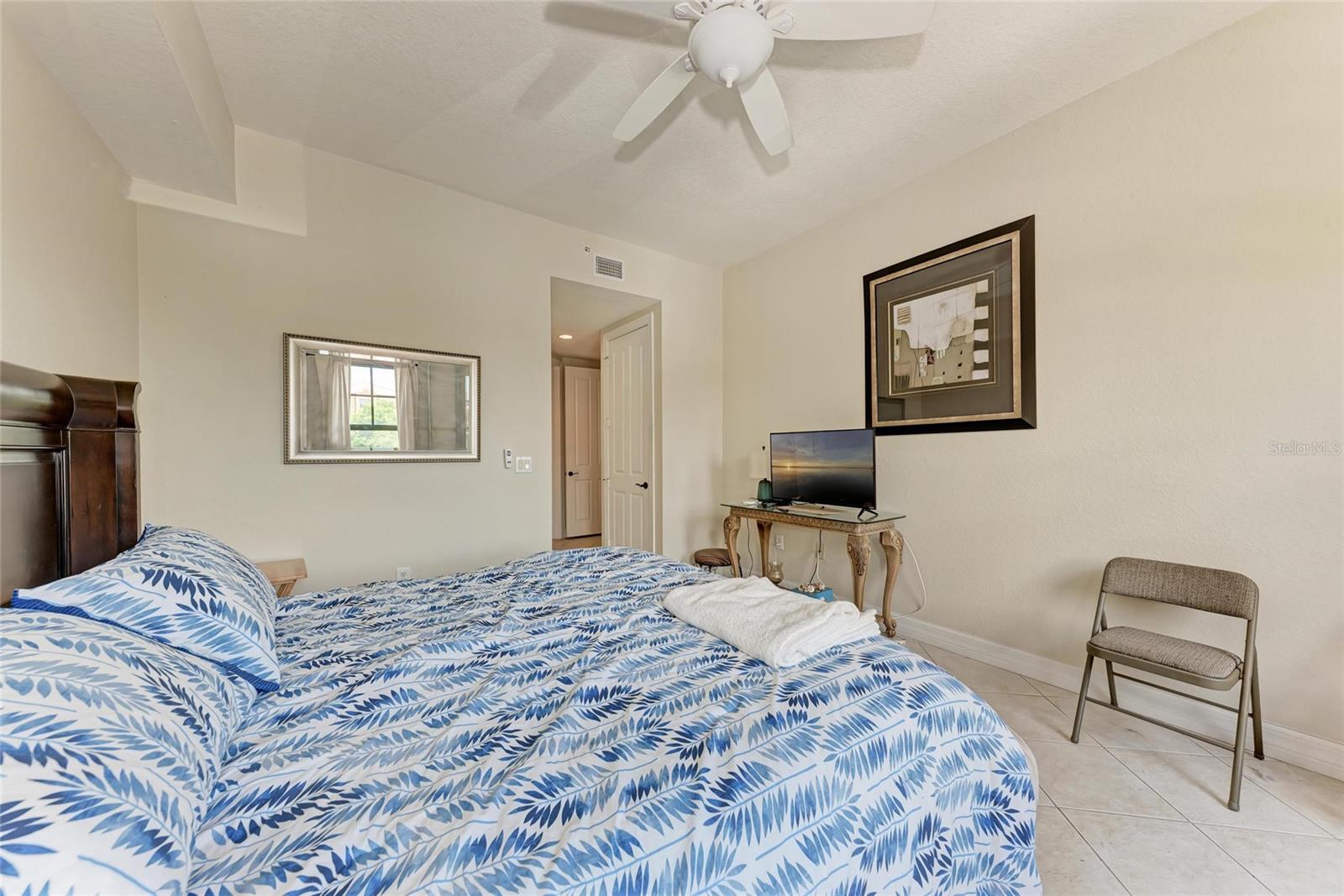 Image 24 of 73 For 96 Vivante Boulevard 210