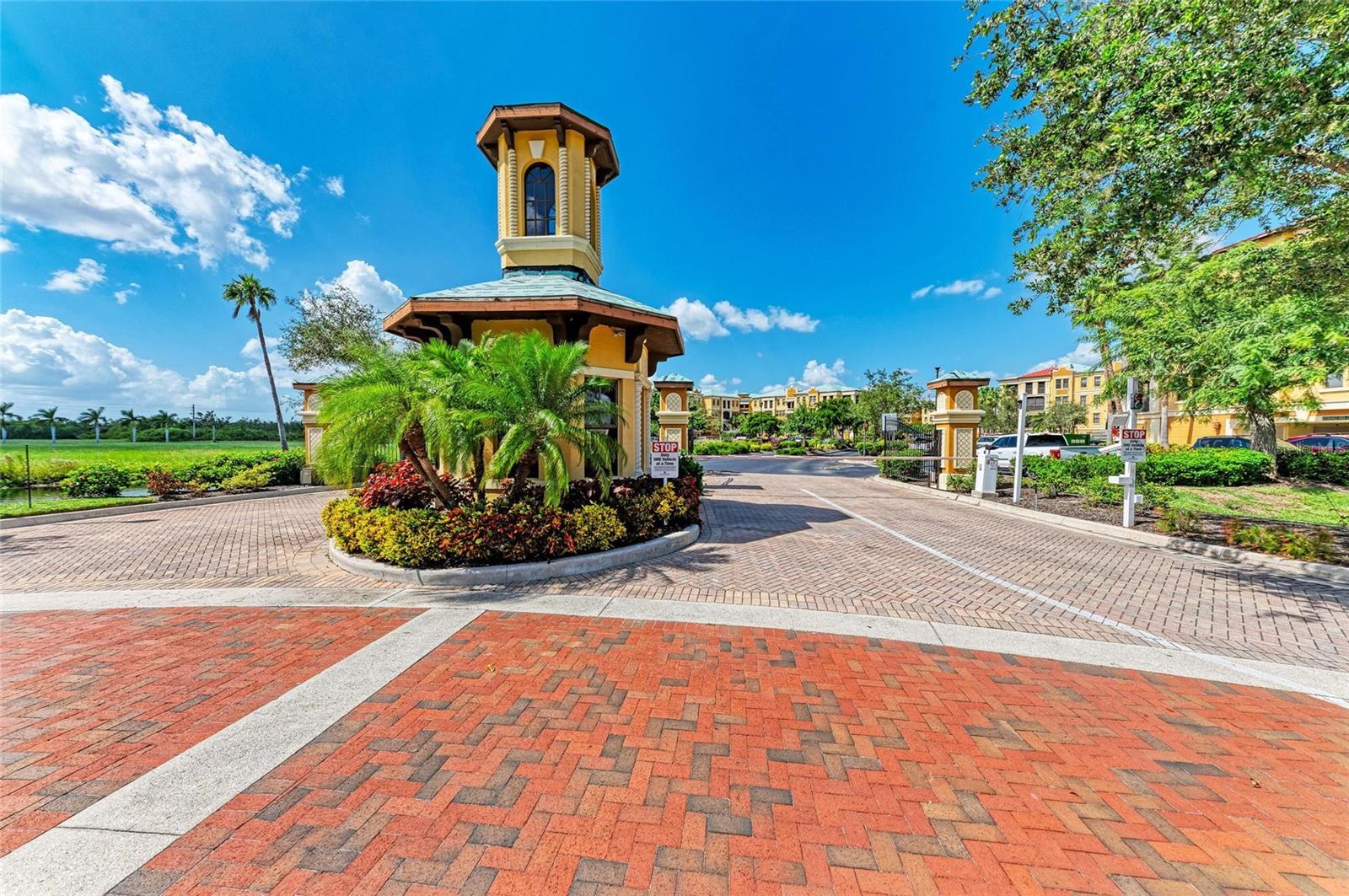 Image 72 of 73 For 96 Vivante Boulevard 210