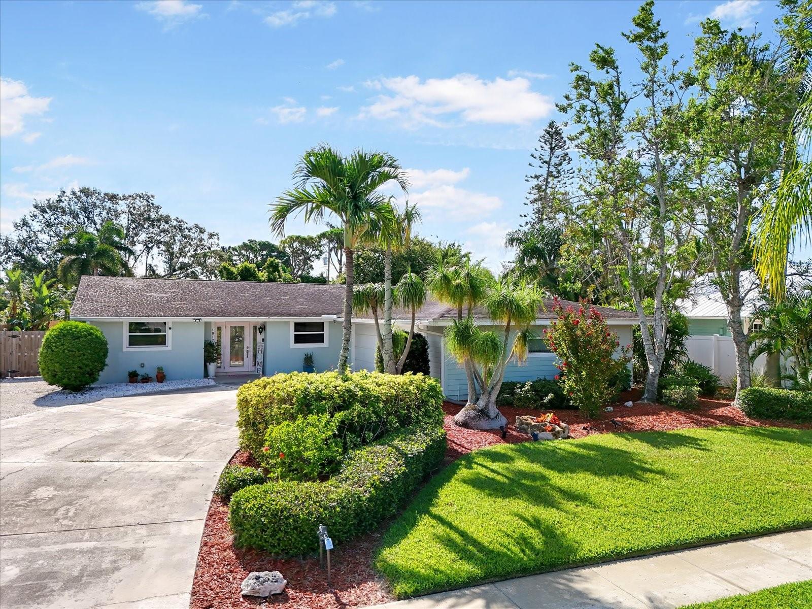 Details for 1017 Estremadura Drive, BRADENTON, FL 34209