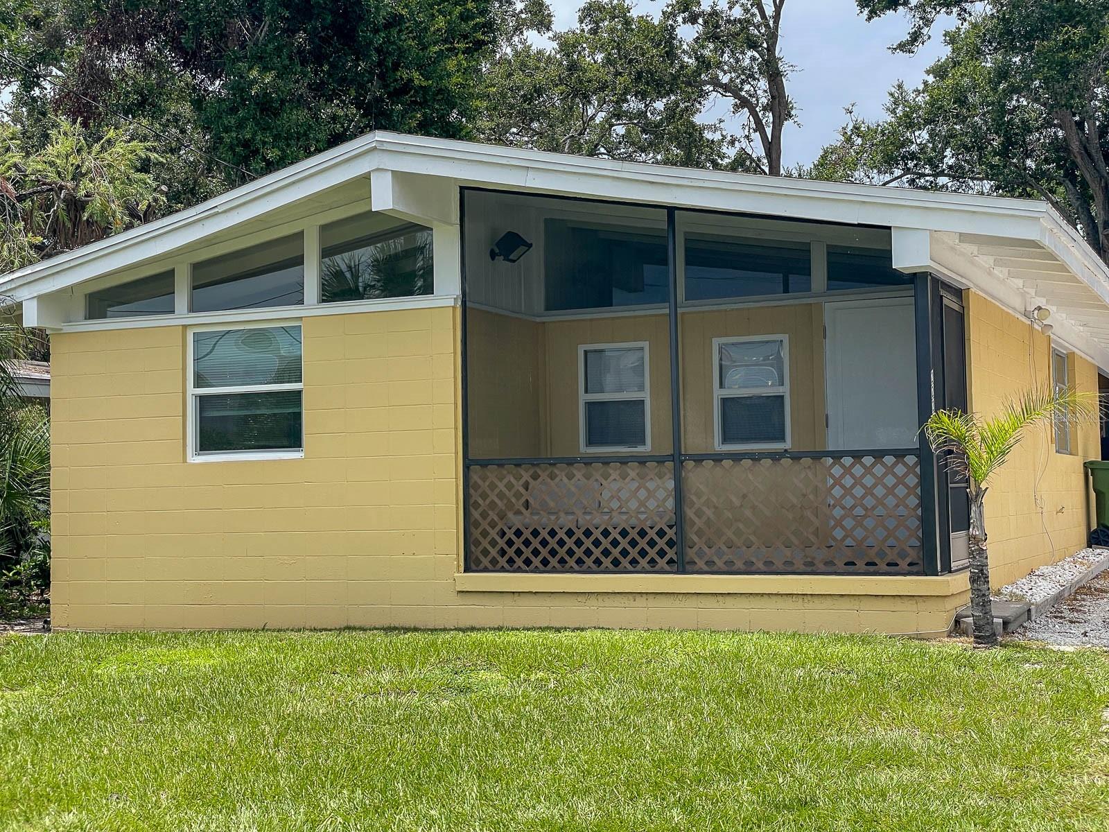 Details for 2223 Bay Street, SARASOTA, FL 34237