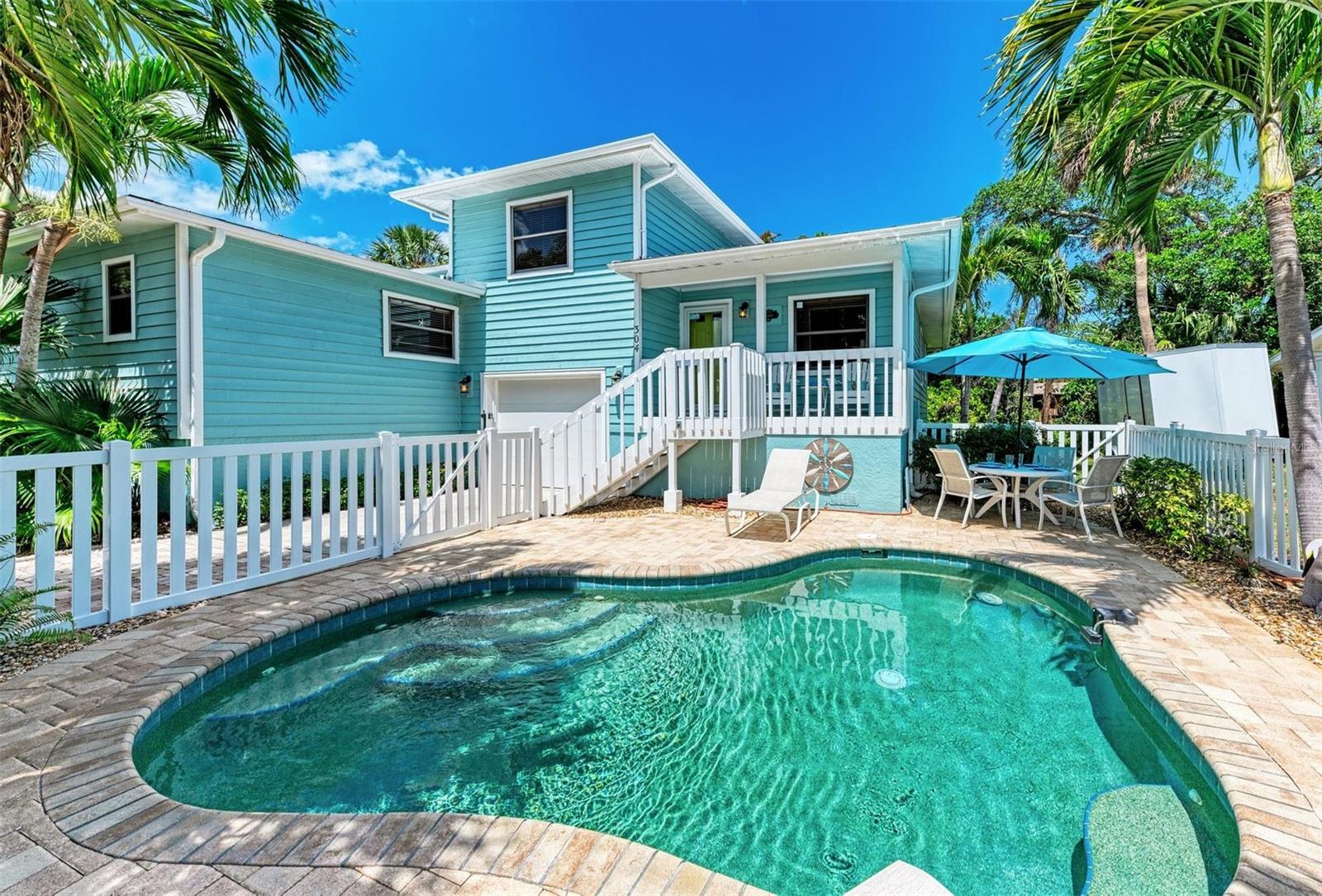 Details for 304 74th Street B, HOLMES BEACH, FL 34217