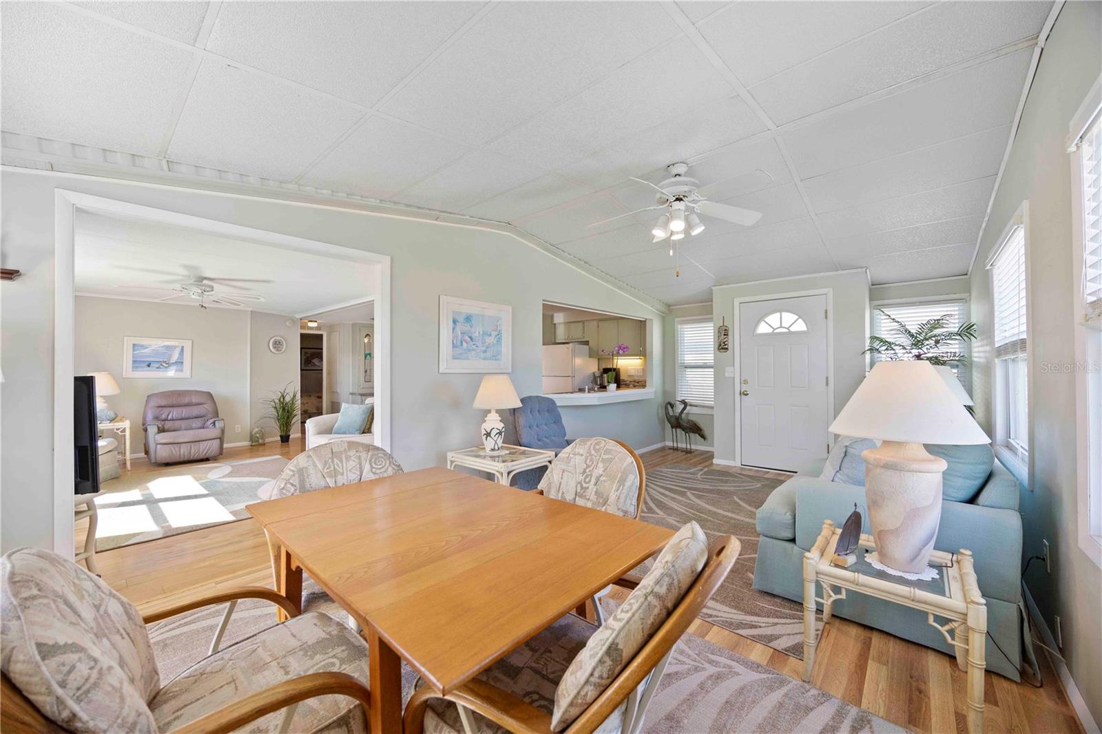 Image 12 of 59 For 4511 14th Street E