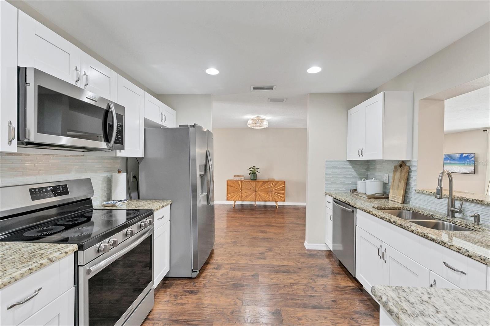 Image 11 of 37 For 3503 Kingswood Drive