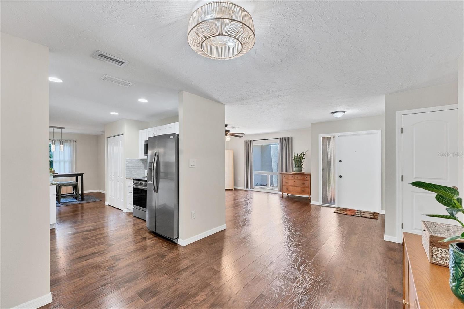 Image 9 of 37 For 3503 Kingswood Drive
