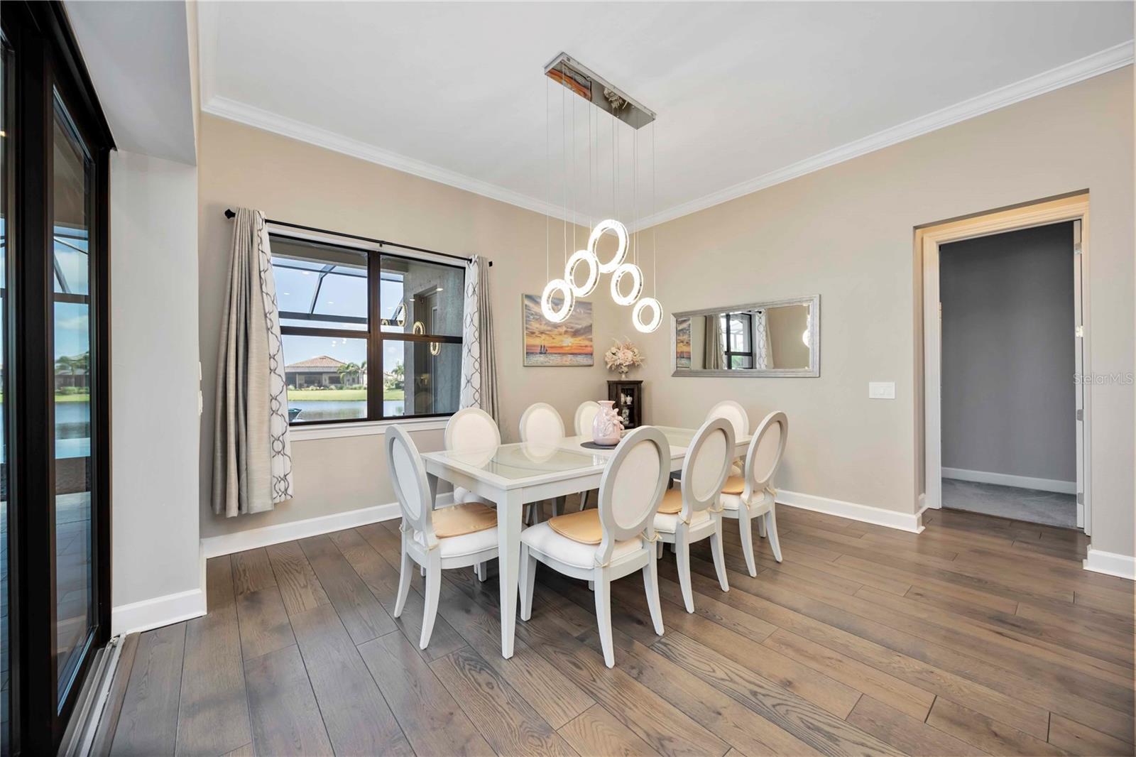 Image 12 of 60 For 18009 Northwood Place