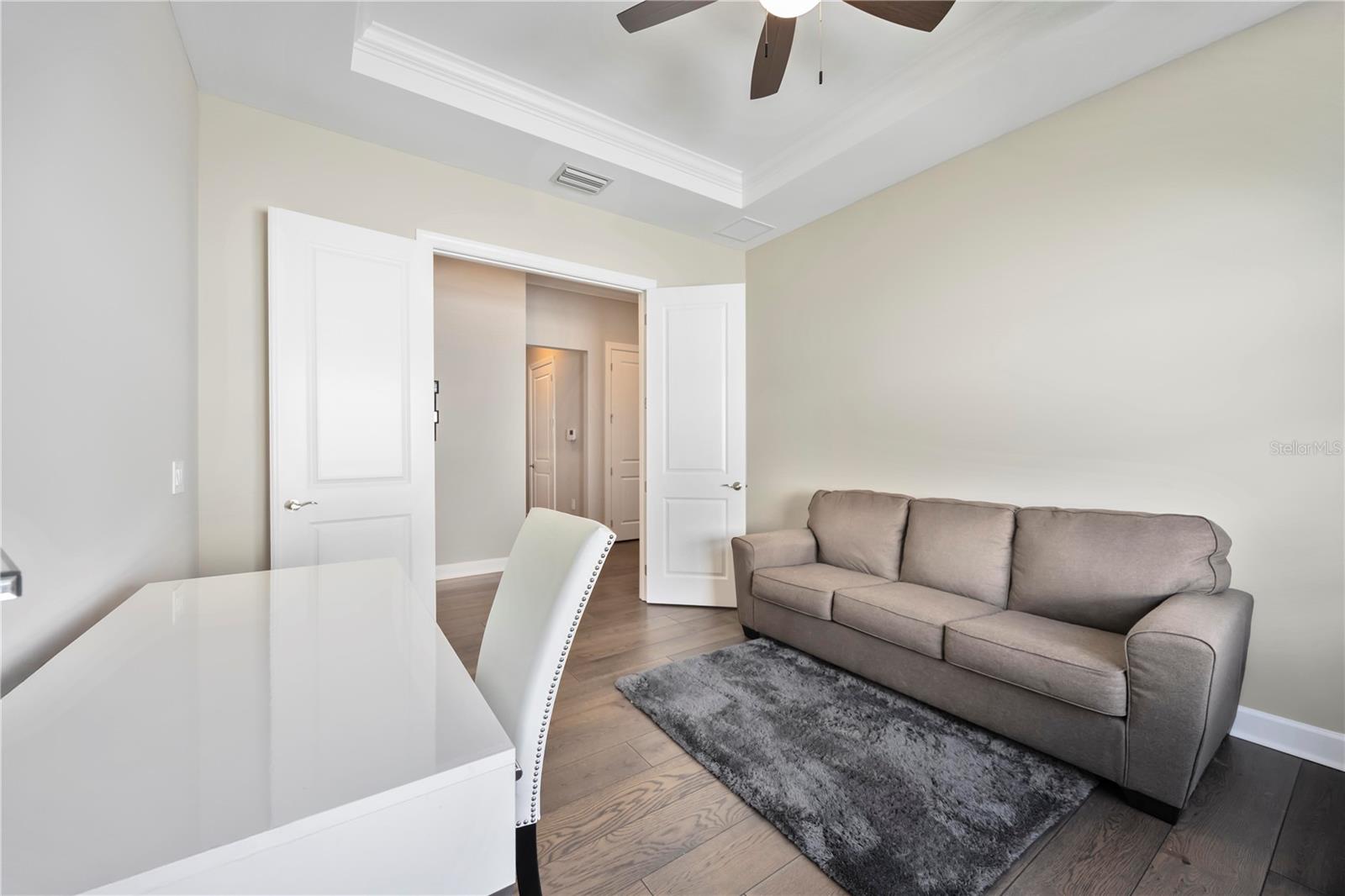 Image 32 of 60 For 18009 Northwood Place