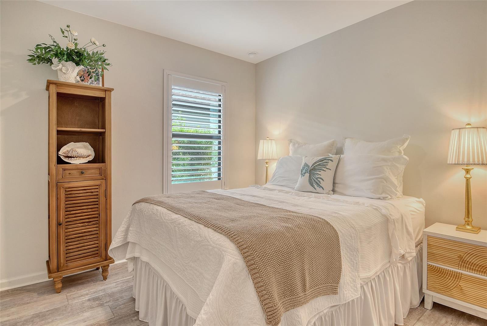 Image 15 of 26 For 6564 Silverstar Drive
