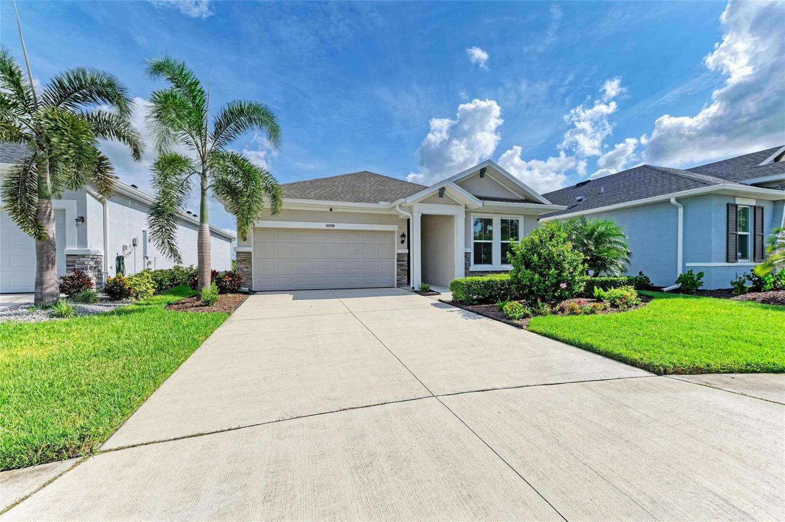 Image 5 of 79 For 8009 Trimbelle Terrace