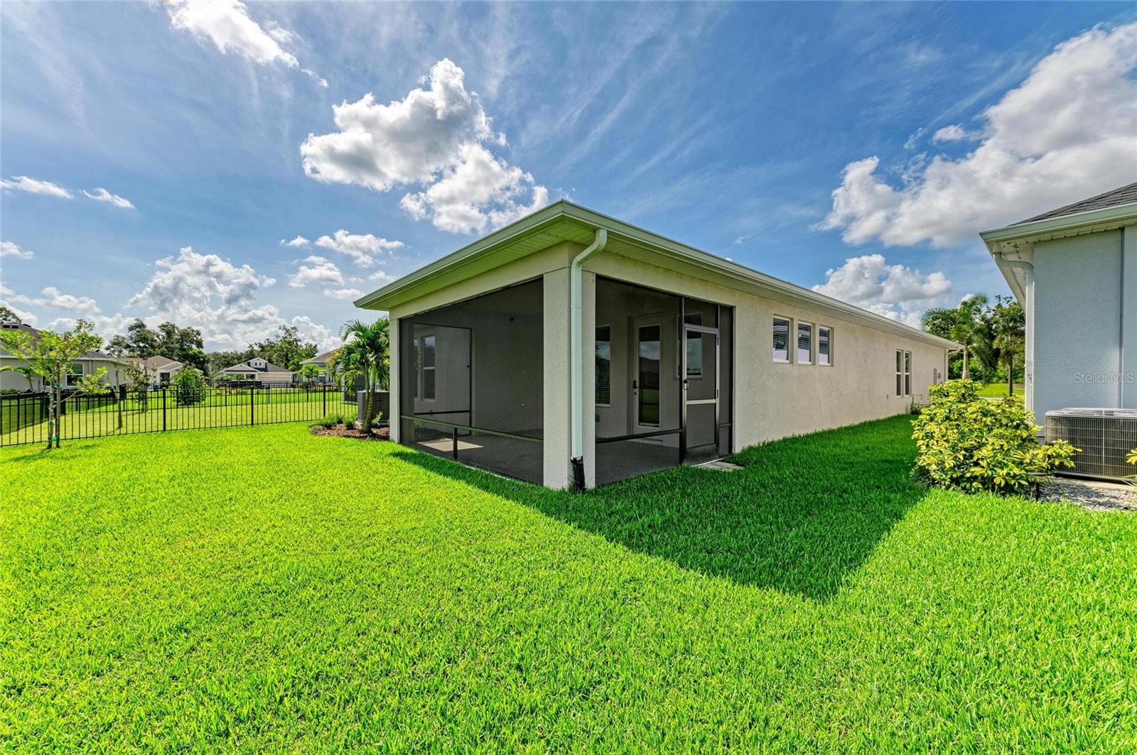 Image 50 of 79 For 8009 Trimbelle Terrace