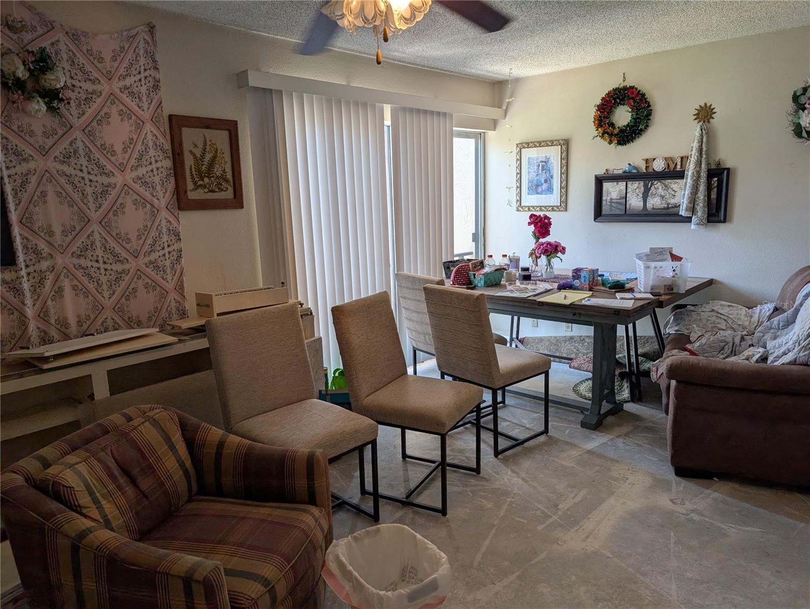Image 7 of 14 For 2763 Woodgate Lane 201
