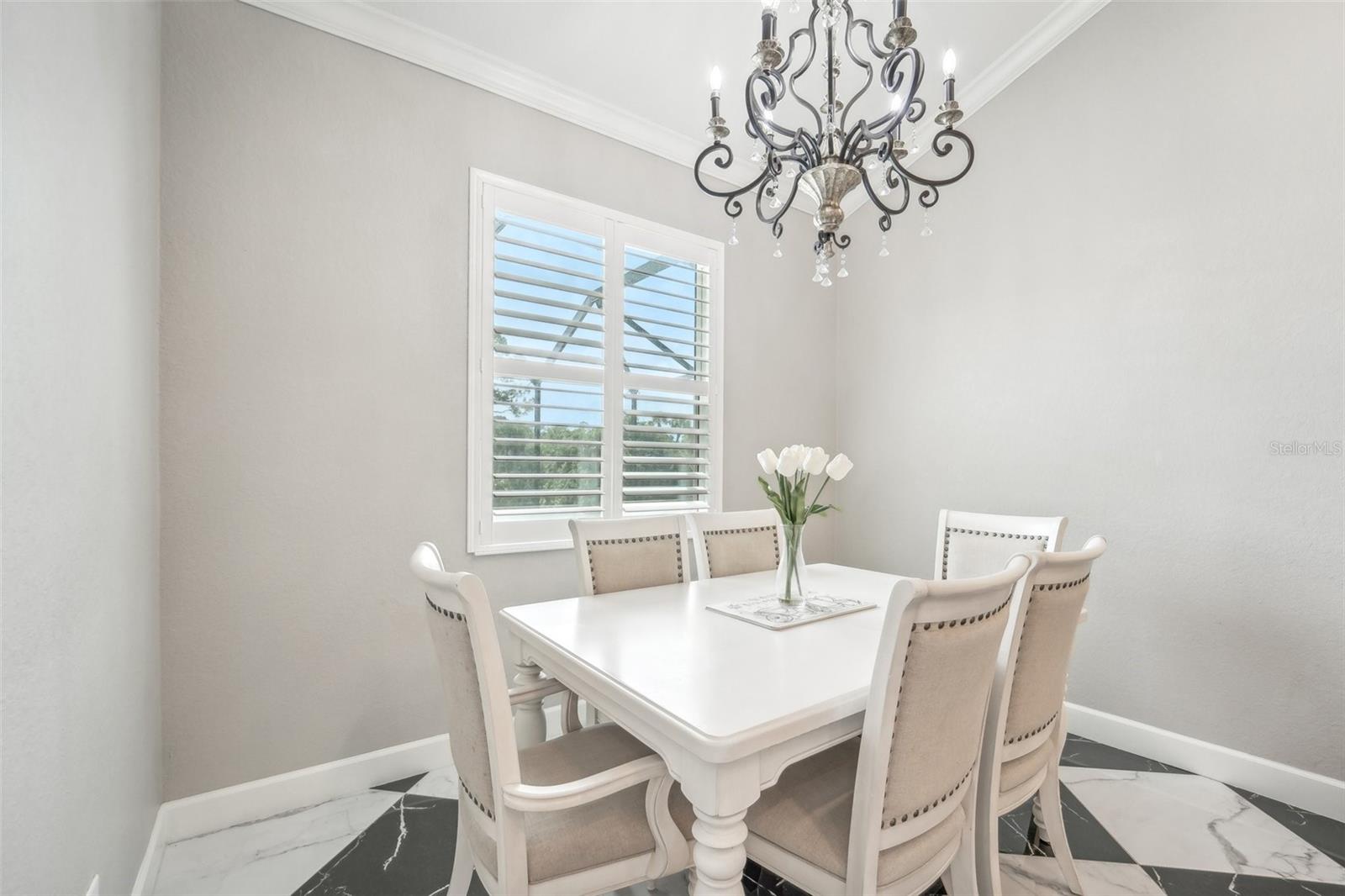 Image 11 of 36 For 332 Mccabe Street