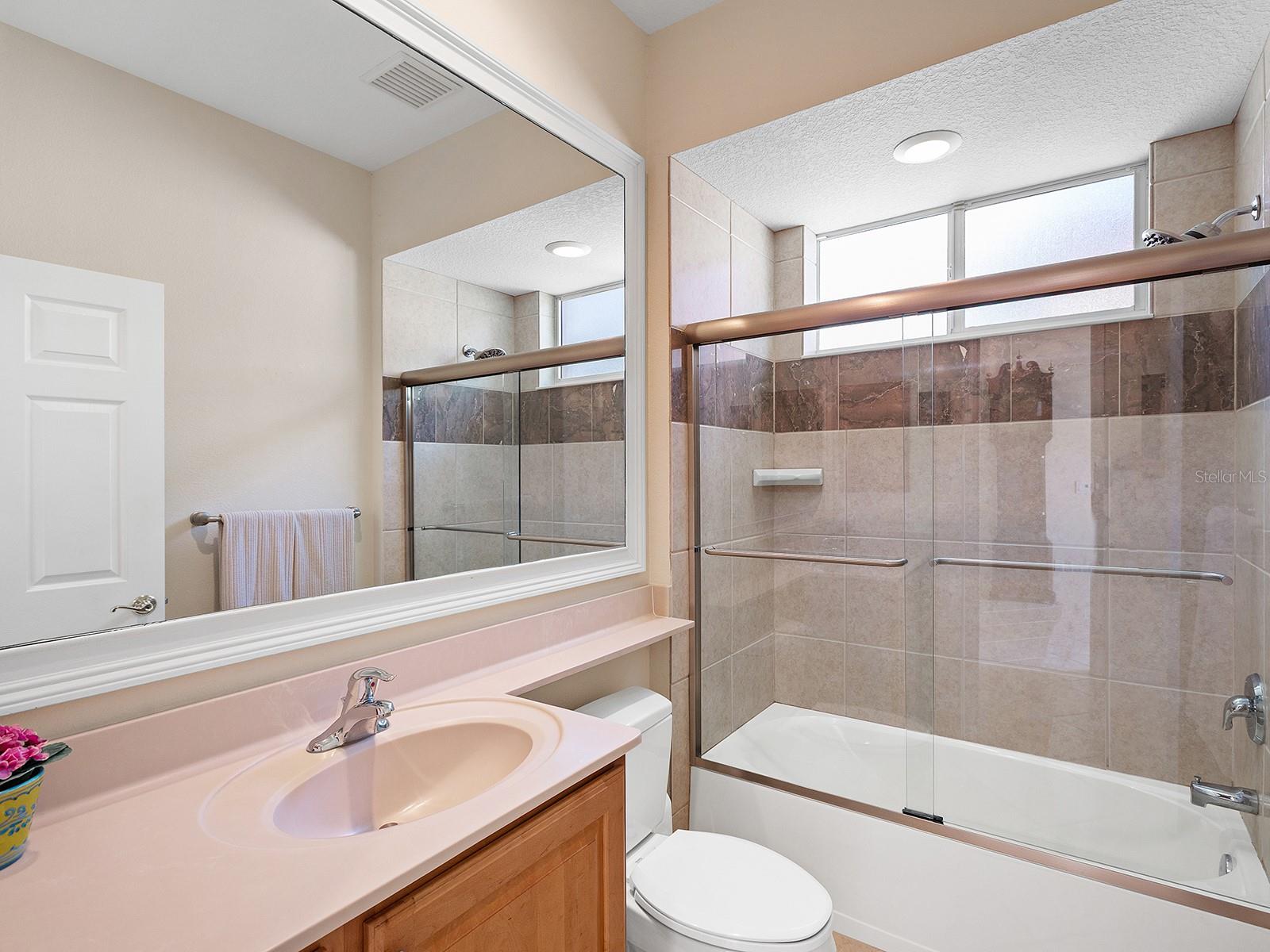 Image 4 of 43 For 556 Crane Prairie Way