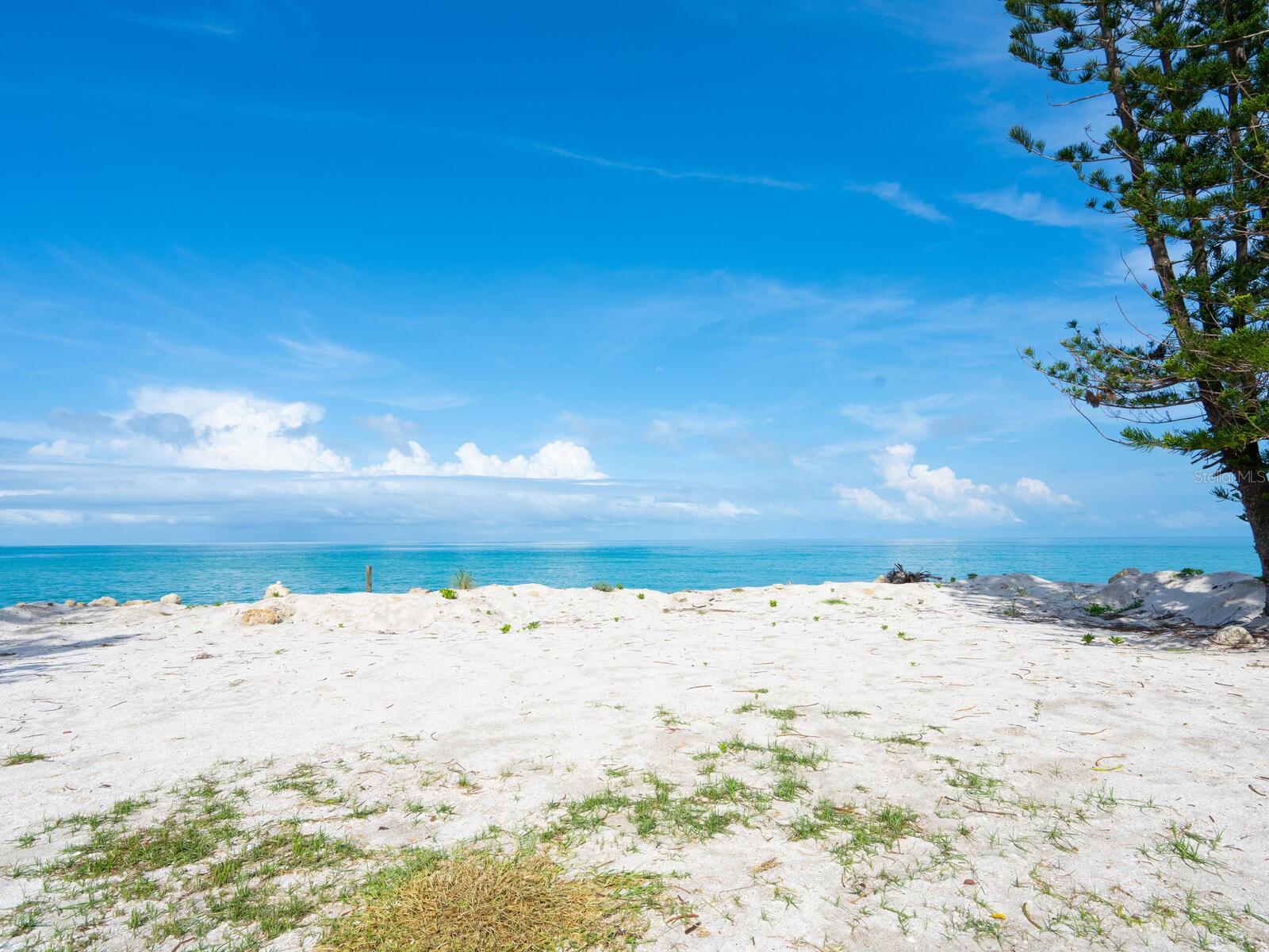 Image 38 of 51 For 3901 Casey Key Road