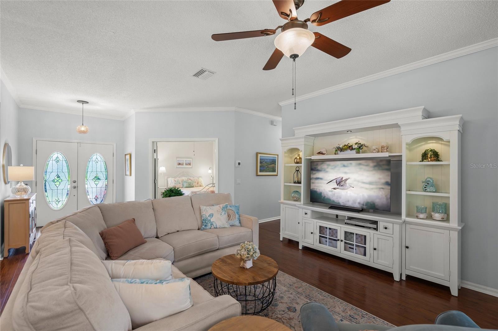 Image 13 of 35 For 4098 Westbourne Circle