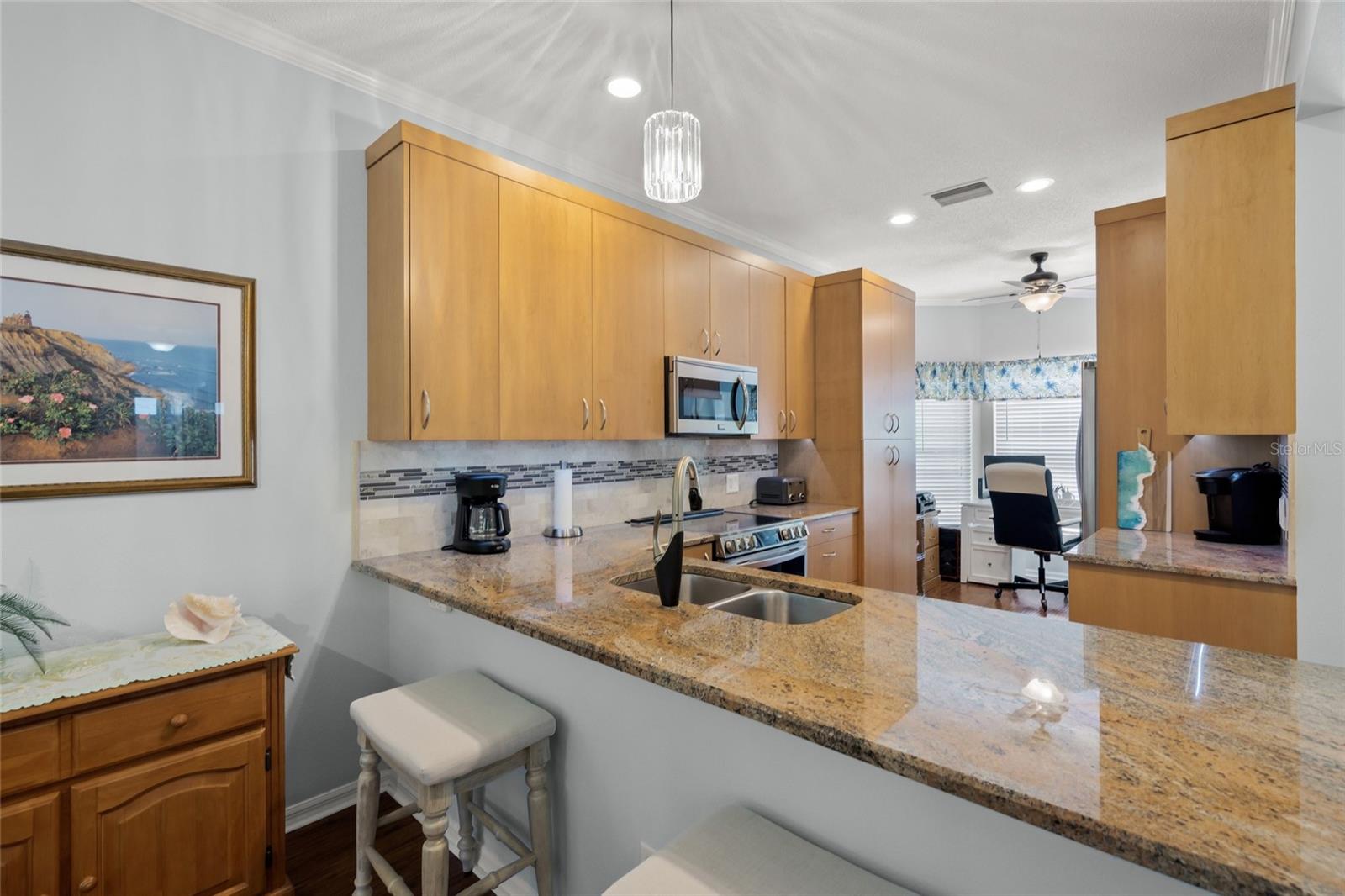 Image 5 of 35 For 4098 Westbourne Circle