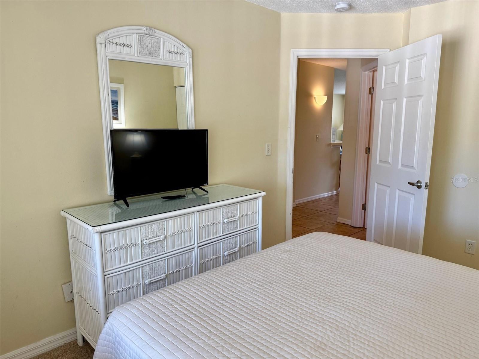 Image 18 of 73 For 4457 45th Avenue W 202
