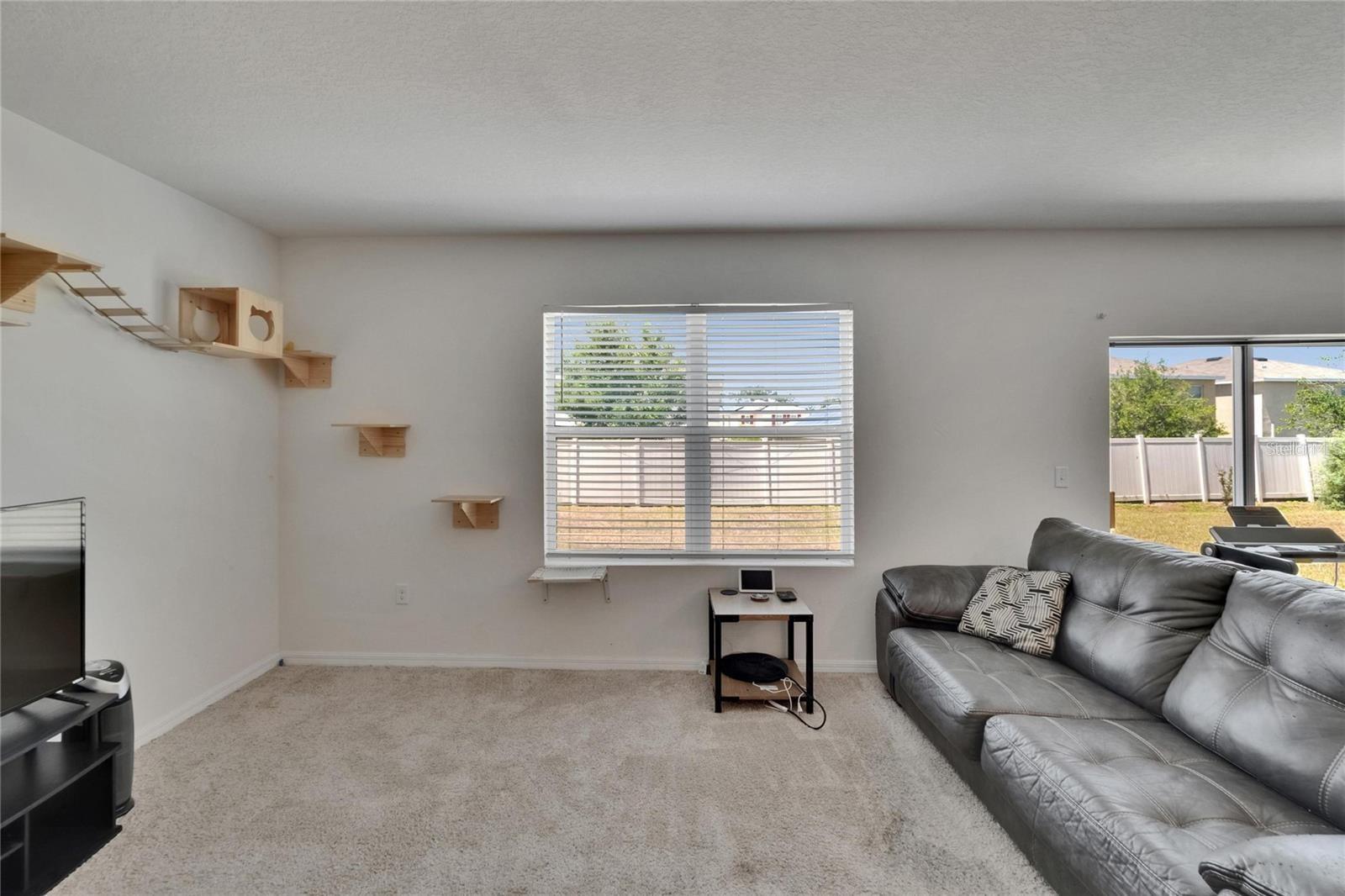 Image 13 of 42 For 14153 Arbor Pines Drive