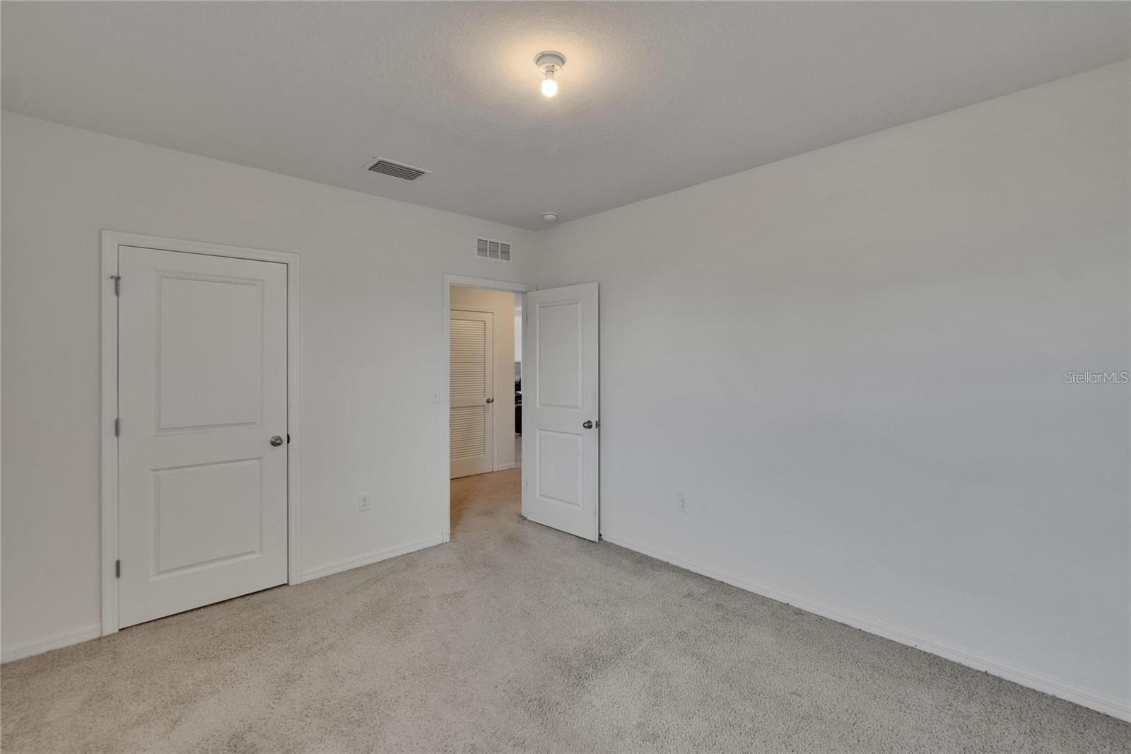 Image 32 of 42 For 14153 Arbor Pines Drive
