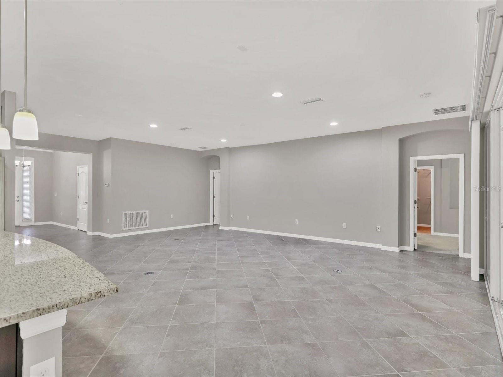 Image 14 of 58 For 15309 Trinity Fall Way