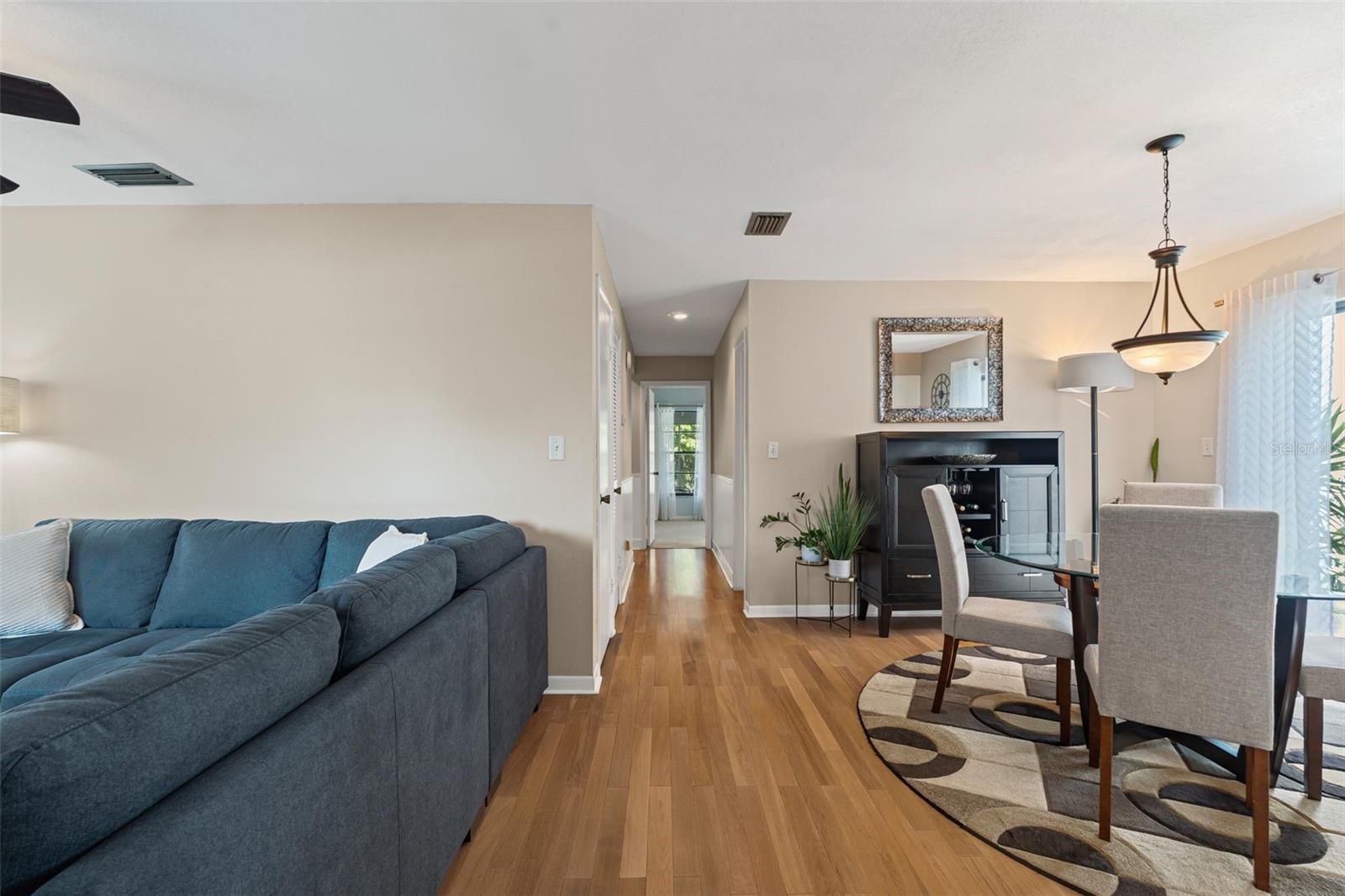 Image 4 of 28 For 4401 Ridgeline Circle