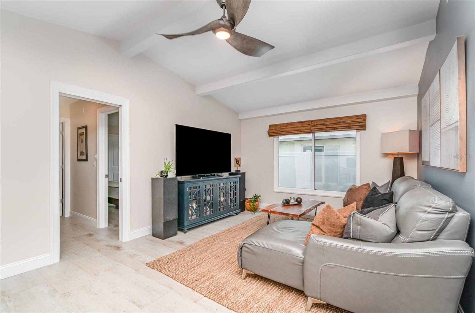 Image 13 of 36 For 7612 22nd Avenue W