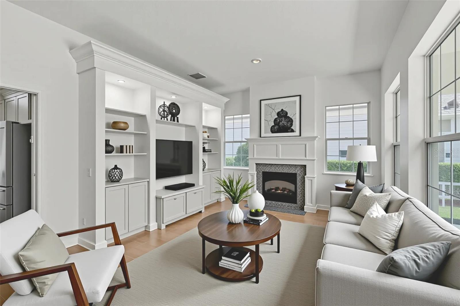 Image 10 of 63 For 5901 Mariposa Lane