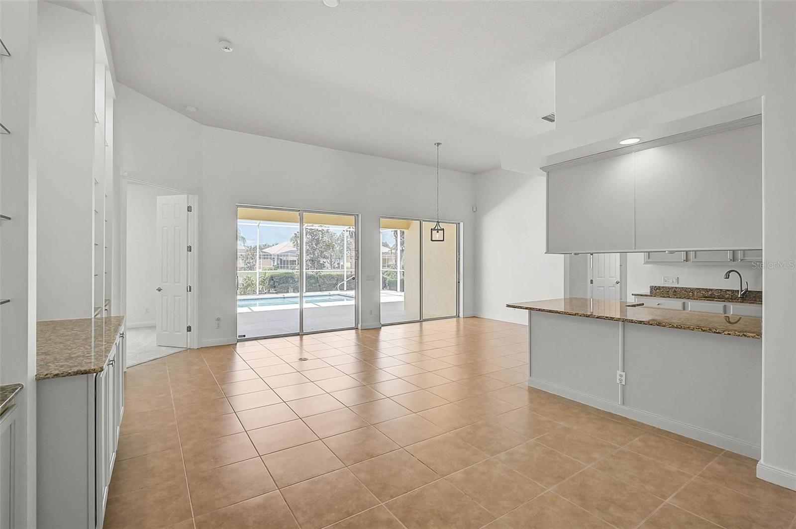 Image 16 of 63 For 5901 Mariposa Lane
