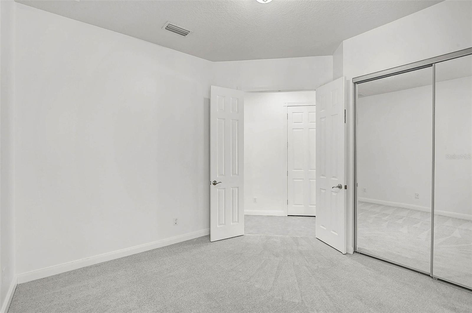 Image 26 of 63 For 5901 Mariposa Lane
