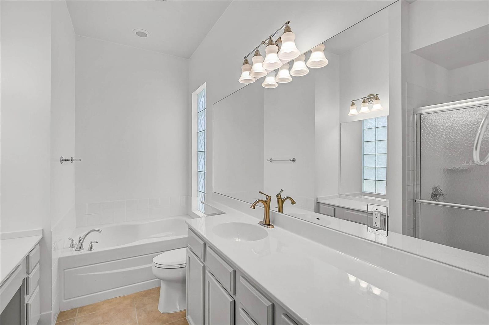 Image 34 of 63 For 5901 Mariposa Lane