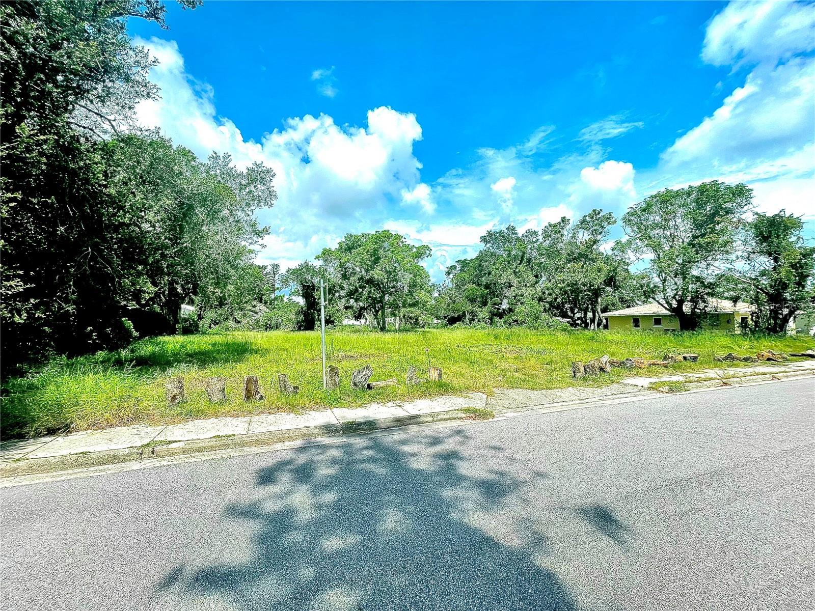 Image 5 of 7 For 1108 19th Street W