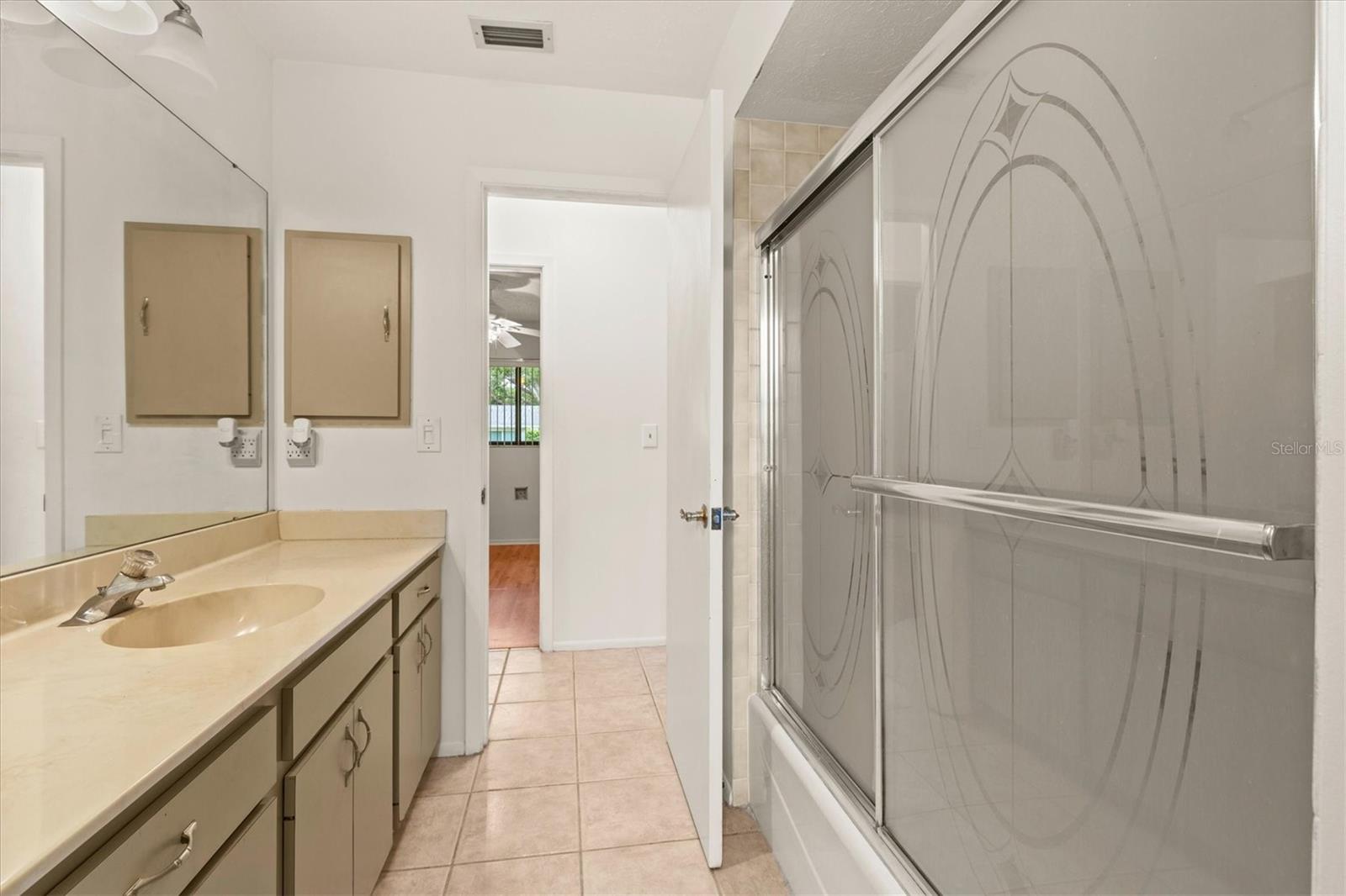 Image 24 of 48 For 3799 Aster Drive