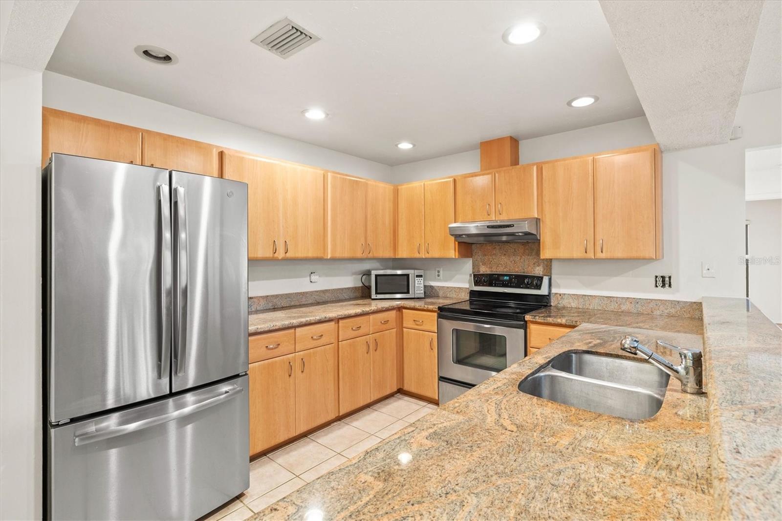 Image 8 of 48 For 3799 Aster Drive