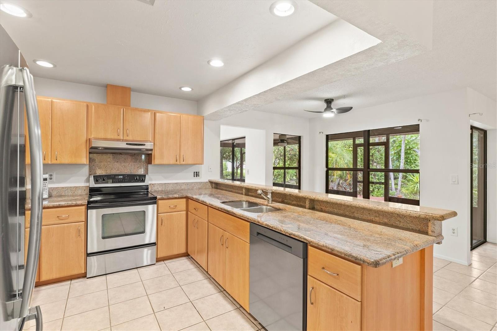 Image 9 of 48 For 3799 Aster Drive