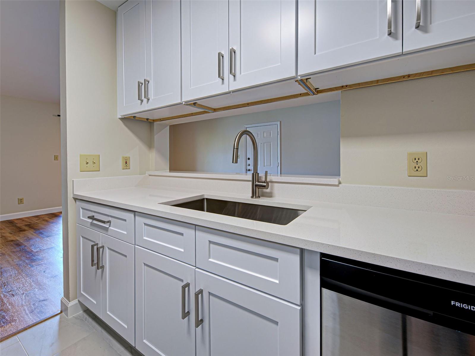 Image 18 of 54 For 4008 Crockers Lake Boulevard 22