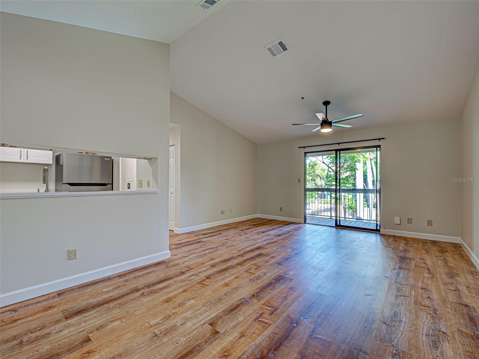 Image 8 of 54 For 4008 Crockers Lake Boulevard 22
