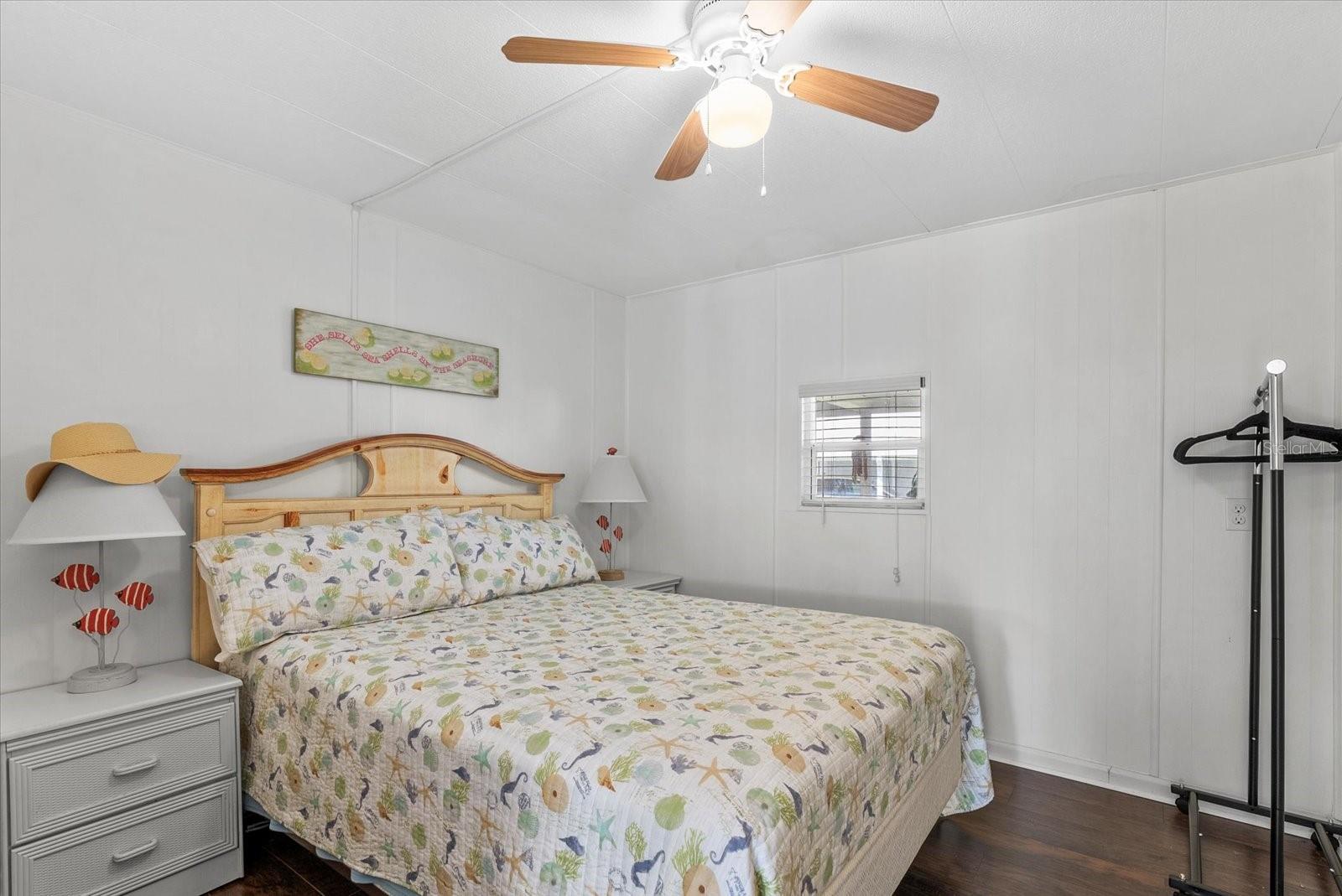 Image 16 of 34 For 5316 53rd Avenue E B2