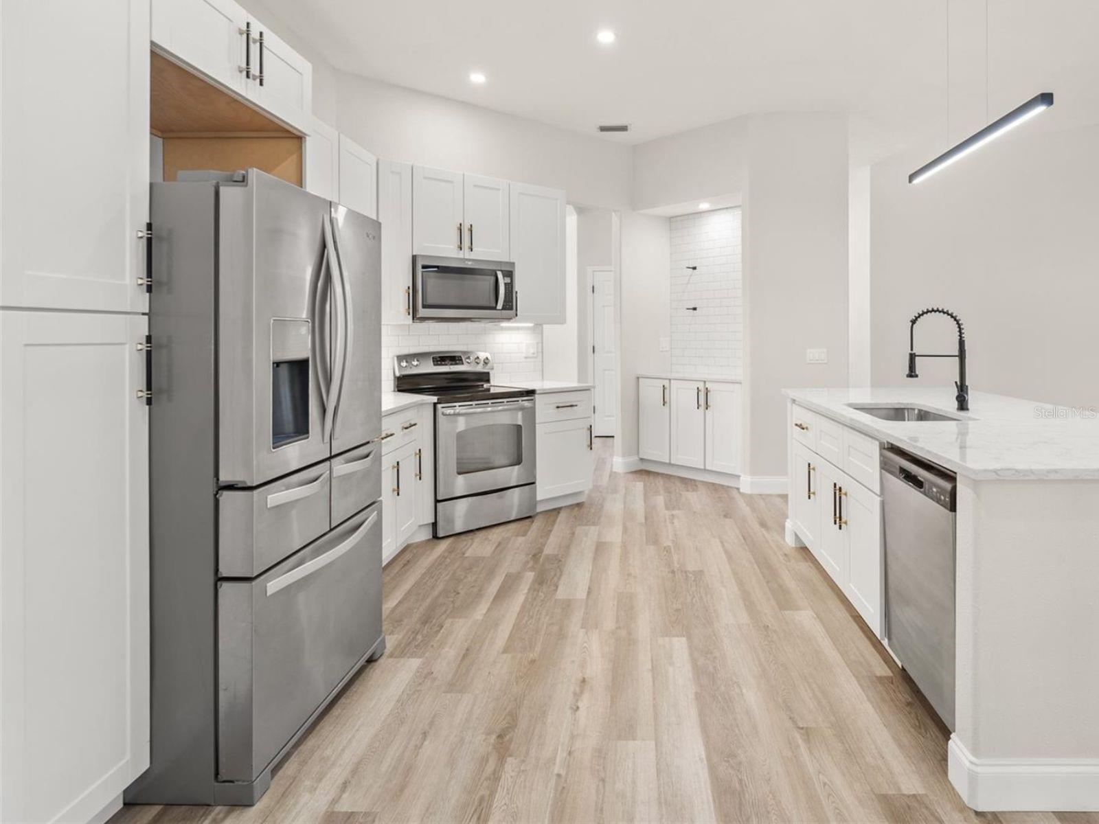 Image 10 of 29 For 4317 74th Avenue E