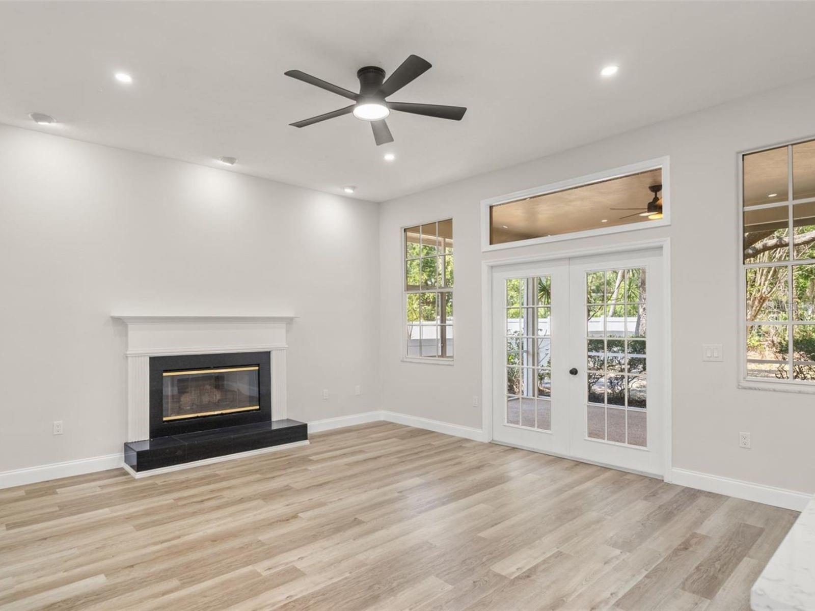 Image 6 of 29 For 4317 74th Avenue E
