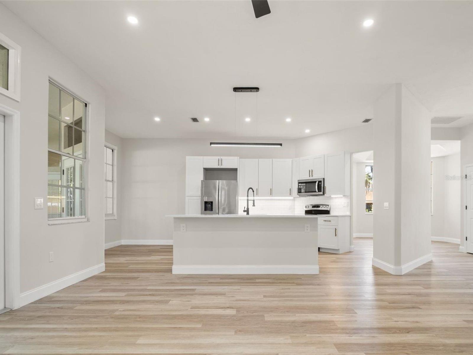 Image 8 of 29 For 4317 74th Avenue E