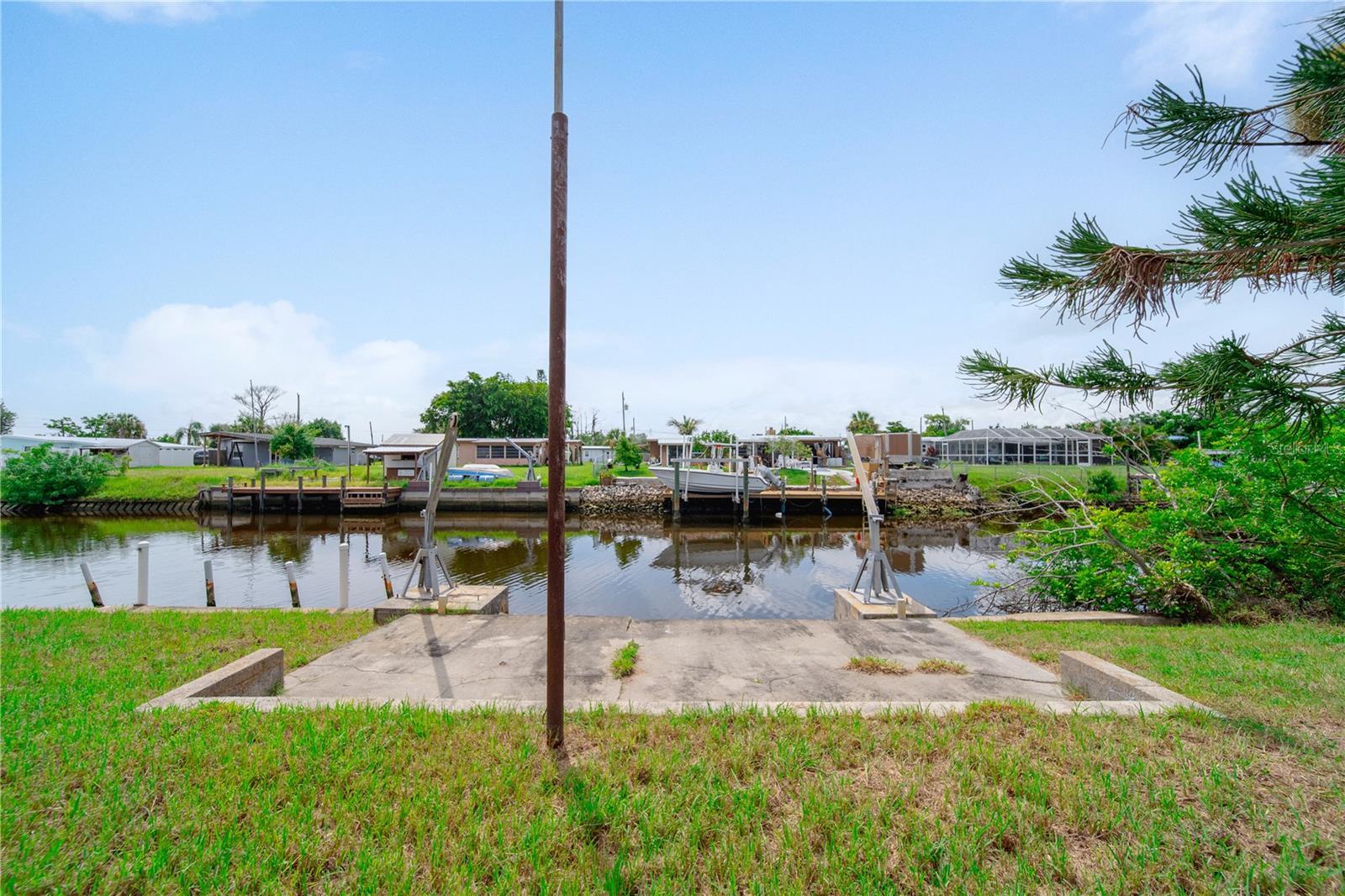 Image 24 of 32 For 4045 Conway Boulevard