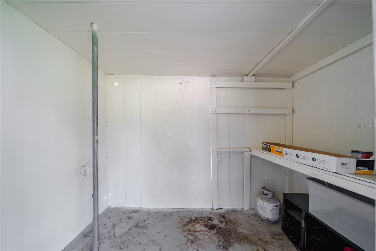 Image 28 of 32 For 4045 Conway Boulevard