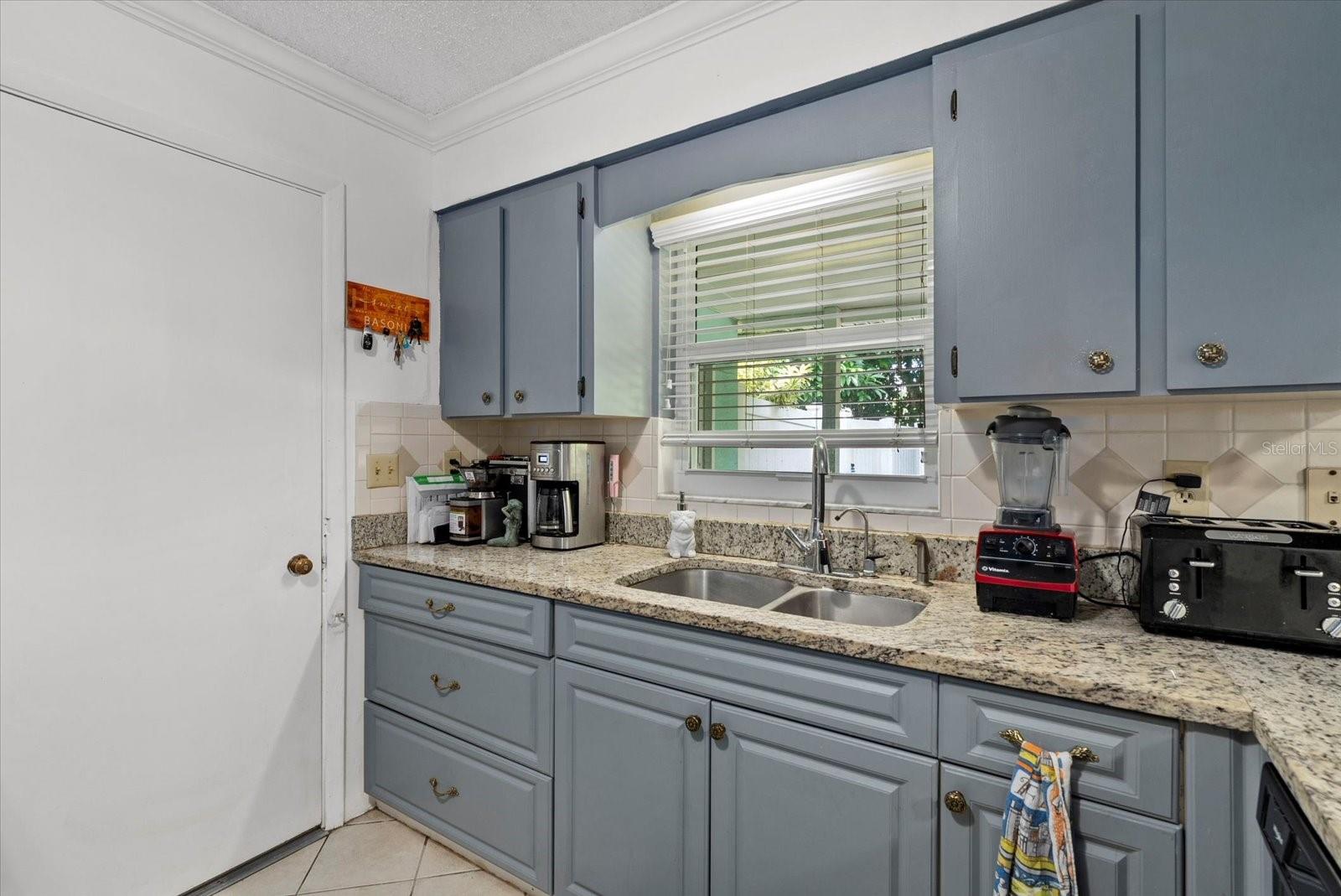 Image 13 of 29 For 4928 Habana Drive