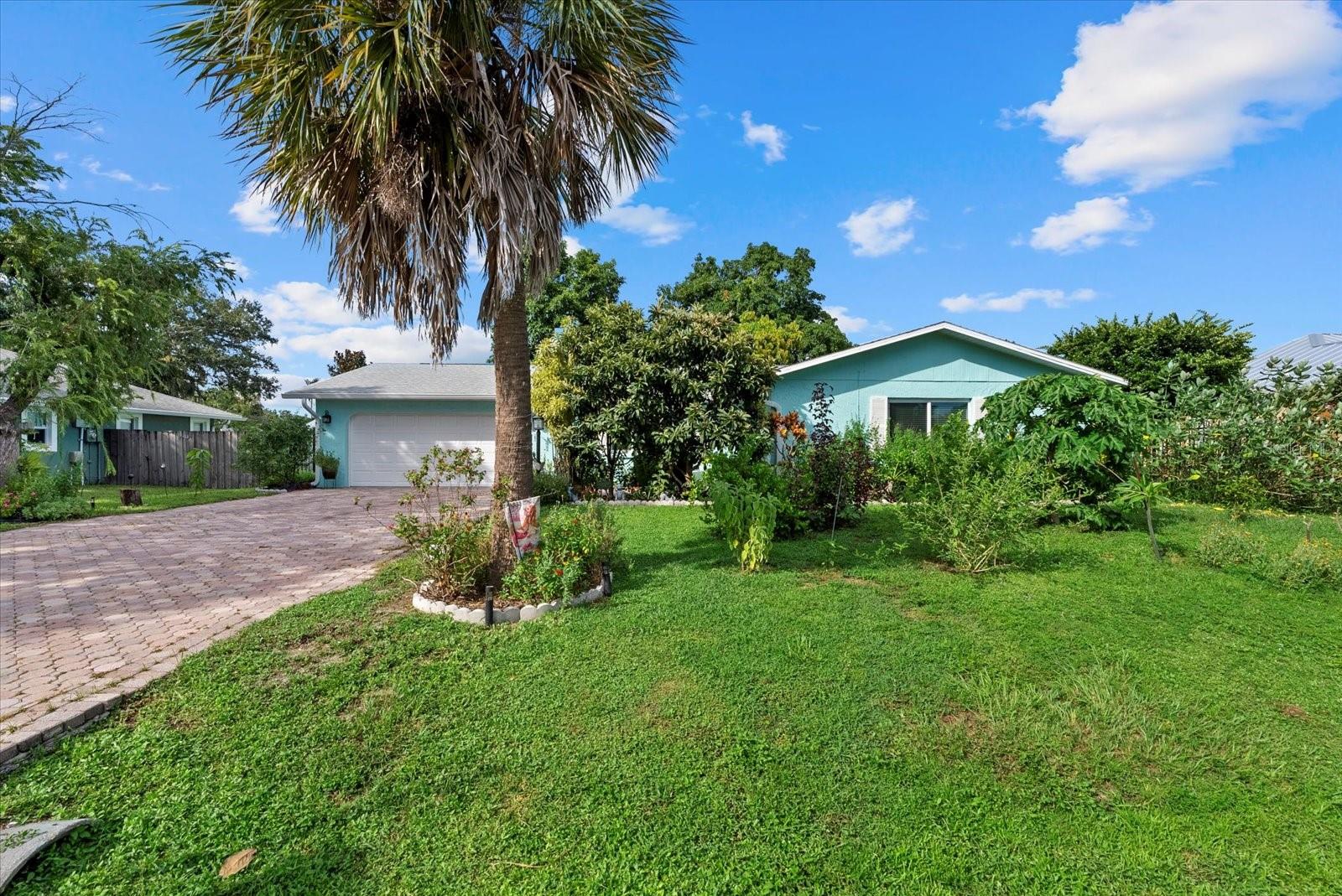 Image 22 of 29 For 4928 Habana Drive