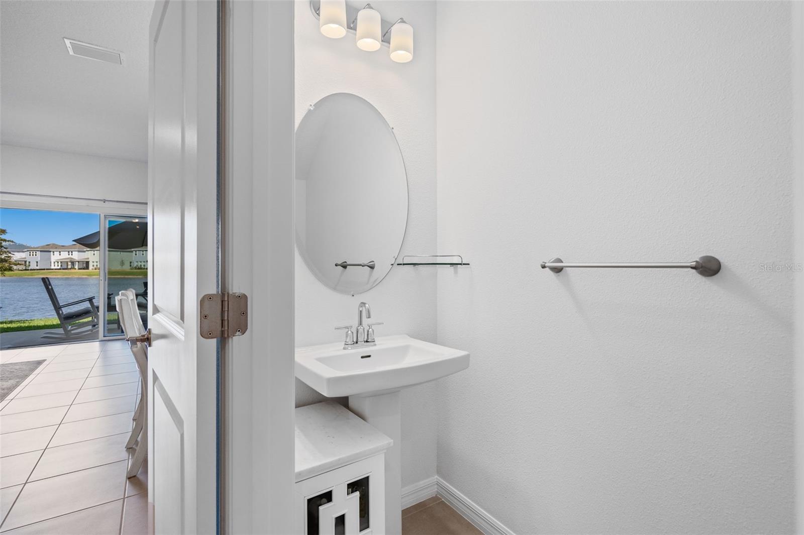Image 13 of 41 For 5734 Archipelago Street